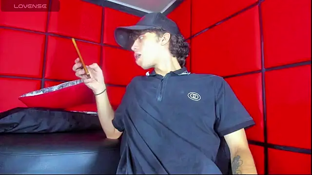 Khalid16  online show from October 29, 2025, 2:16 pm