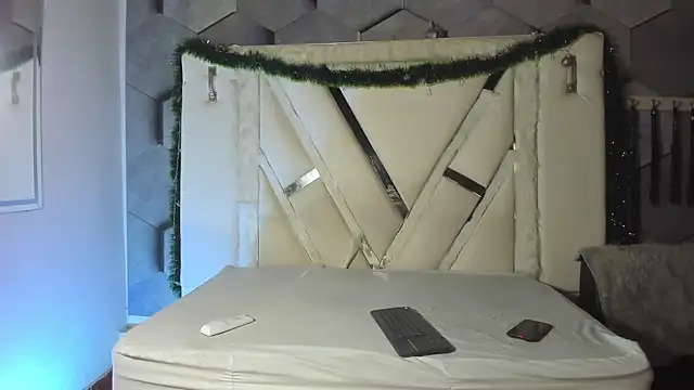 salome mio online show from December 16, 2025, 1:48 pm