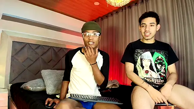 Suckdream1 online show from November 6, 2025, 3:43 am