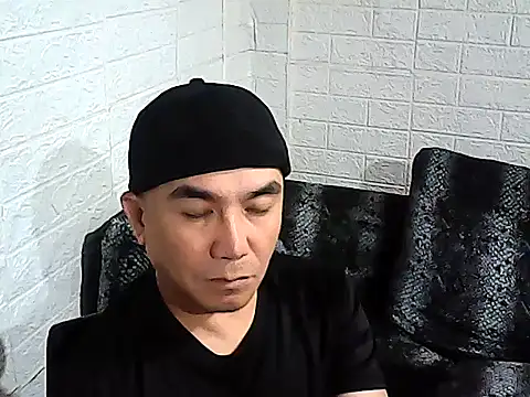 yourasiandesire69 online show from December 17, 2025, 11:04 am