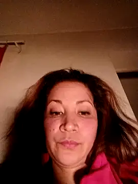 dulcessecretos online show from November 25, 2025, 9:59 pm