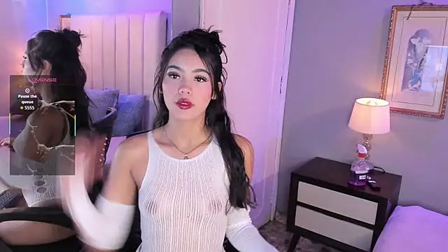 Candy sternn online show from November 12, 2025, 3:32 am