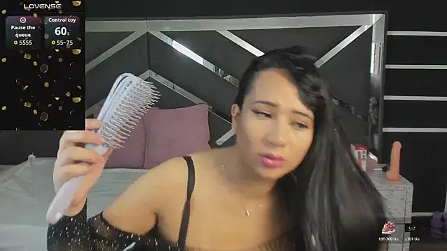 ScarlettParker online show from November 11, 2025, 1:28 pm