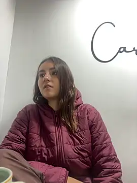 CatalinaSalazar online show from November 25, 2025, 10:32 pm