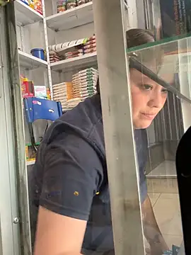 chanelketty online show from December 19, 2025, 4:20 pm