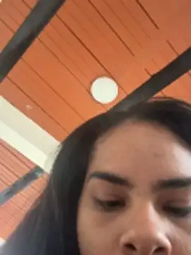 NikolRose online show from November 7, 2025, 1:48 pm