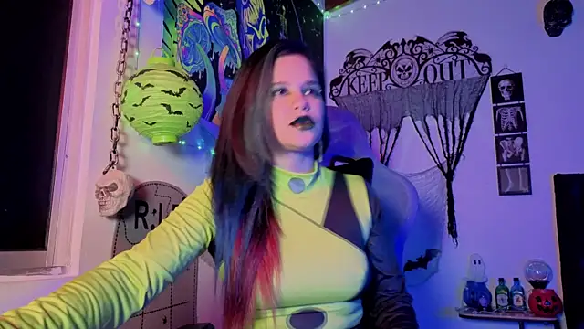 AshGraven online show from October 28, 2025, 4:02 am