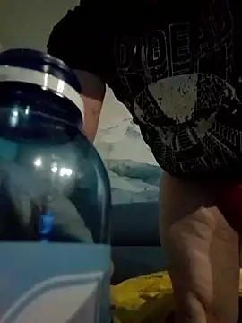 wloczykij1 online show from January 7, 2026, 4:28 am