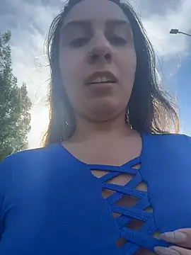 Snapshot of sarah_honey__ chatting on November 4, 2025, 1:04 pm sarah honey online show from November 4, 2025, 1:04 pm