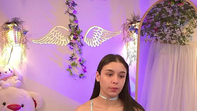 ISA NIXON online show from March 27, 2026, 9:27 pm