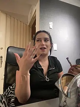 Kloe Novoa online show from February 17, 2026, 1:41 pm