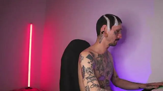 TokyoHatsumoto online show from March 13, 2026, 11:21 pm