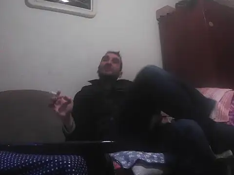 alin42xx online show from December 3, 2025, 6:36 am