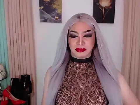  Danica Malibog  online show from November 3, 2025, 1:00 am