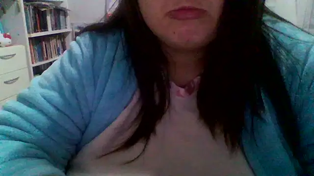 Snapshot of crazzyanne chatting on May 20, 2026, 2:30 am crazzyanne online show from May 20, 2026, 2:30 am