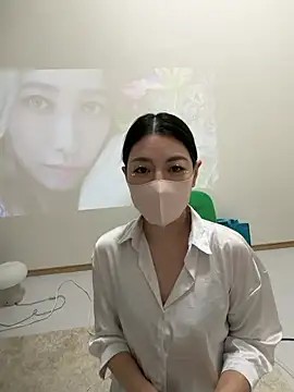 akimix xoxo online show from April 20, 2026, 12:41 pm