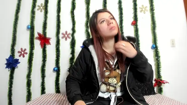 Vanessa Martinz online show from November 30, 2025, 12:17 pm