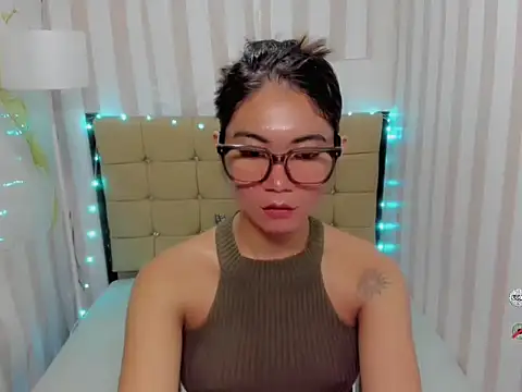 Snapshot of BigCockJade chatting on April 17, 2026, 7:06 pm BigCockJade online show from April 17, 2026, 7:06 pm