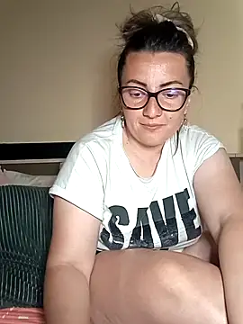 Snapshot of Gabrielaalialiali chatting on April 26, 2026, 3:42 pm Gabrielaalialiali online show from April 26, 2026, 3:42 pm