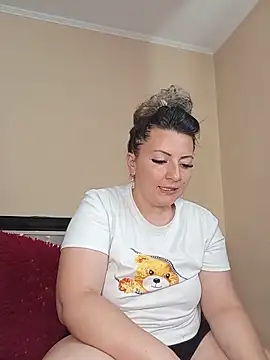 Snapshot of Gabrielaalialiali chatting on May 27, 2026, 9:49 am Gabrielaalialiali online show from May 27, 2026, 9:49 am