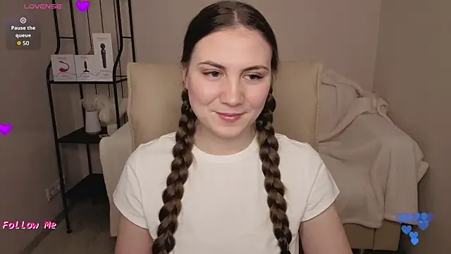 Snapshot of Nola_rich chatting on February 20, 2026, 2:08 am Nola rich online show from February 20, 2026, 2:08 am