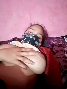 Poonam12A online show from February 11, 2026, 8:52 pm