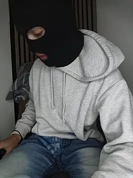 findomhot online show from November 27, 2025, 11:32 am