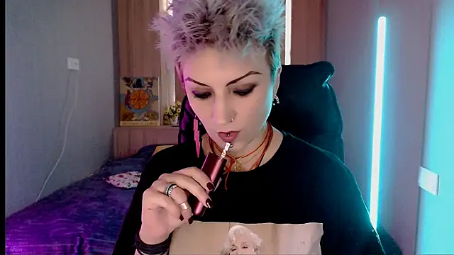 Sweet-n-Strong online show from February 25, 2026, 6:24 am