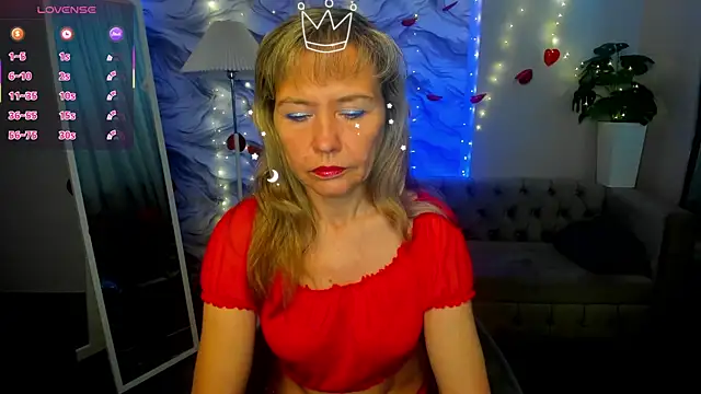 Carla Vogue online show from February 16, 2026, 11:09 am