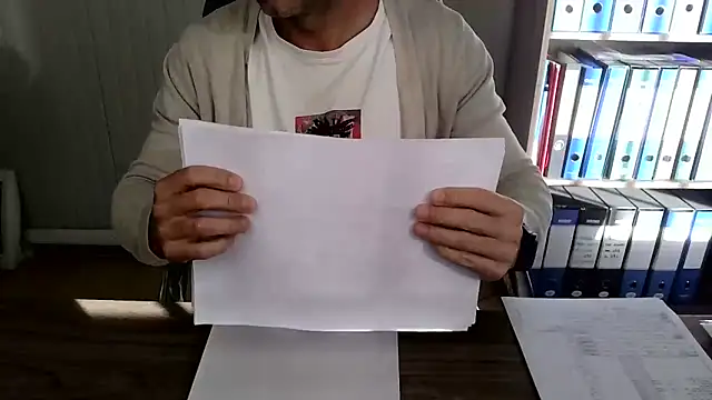 Evasionee online show from November 14, 2025, 7:56 am