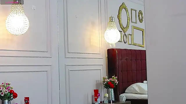 kittykelly online show from December 14, 2025, 9:15 am