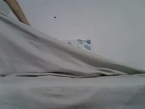 jey0004 online show from January 18, 2026, 12:30 pm