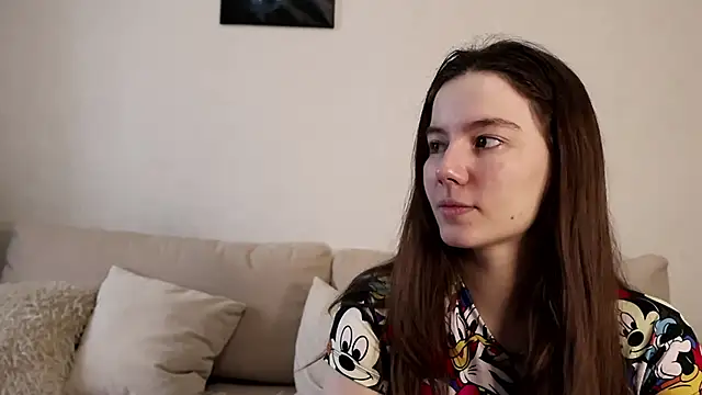 Petalwren online show from April 26, 2026, 10:56 am