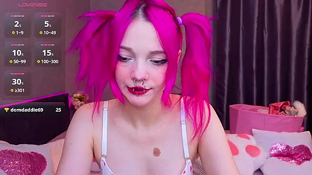 KittieHeart online show from February 27, 2026, 11:26 pm