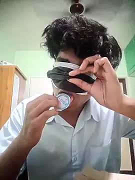 kriZ08 online show from October 27, 2025, 11:22 am