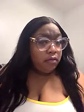 TigOBittiesTheOriginal online show from November 10, 2025, 3:17 pm