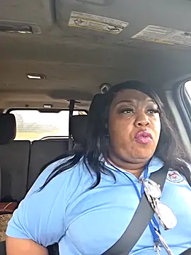 TigOBittiesTheOriginal online show from November 8, 2025, 1:36 pm