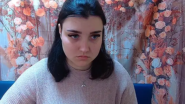 Snapshot of ScarletCargo chatting on November 4, 2025, 6:06 am ScarletCargo online show from November 4, 2025, 6:06 am