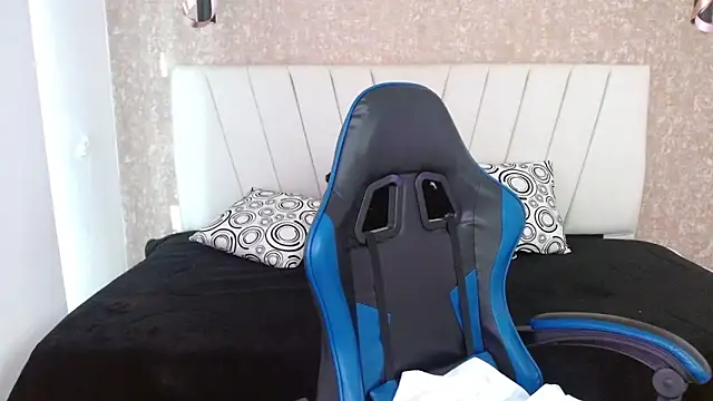 AliceSmity  online show from February 5, 2026, 11:50 am