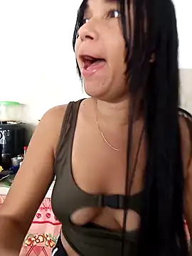 Snapshot of AliceSmity_ chatting on November 26, 2025, 7:14 pm AliceSmity online show from November 26, 2025, 7:14 pm