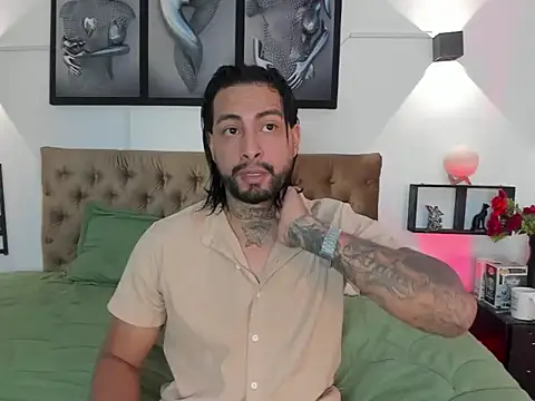 Snapshot of christopher_palmerjs chatting on February 11, 2026, 5:35 pm christopher palmerjs online show from February 11, 2026, 5:35 pm