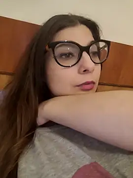 sweetbabygirlforyou online show from March 17, 2026, 5:27 pm