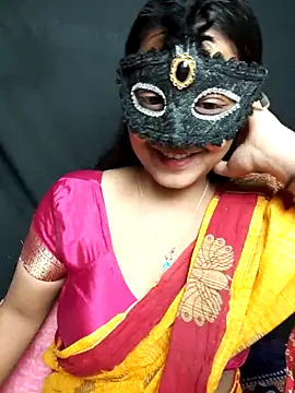 Mampykolkata online show from February 2, 2026, 7:35 pm