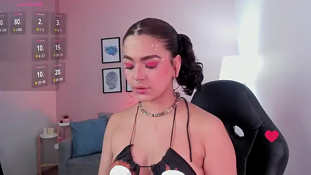 Andrux   online show from November 11, 2025, 1:50 pm