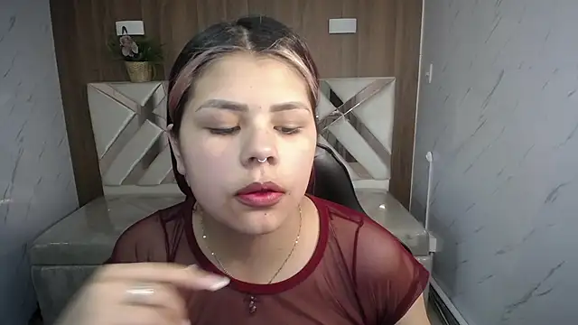 Little cherry b online show from December 19, 2025, 9:50 pm