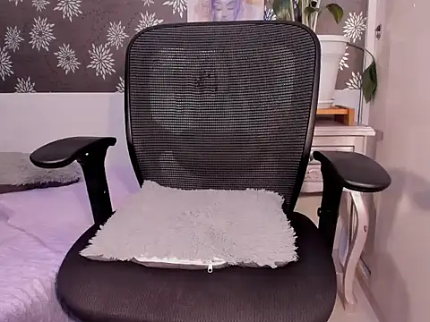 SamaradelaRoux online show from November 29, 2025, 1:17 am