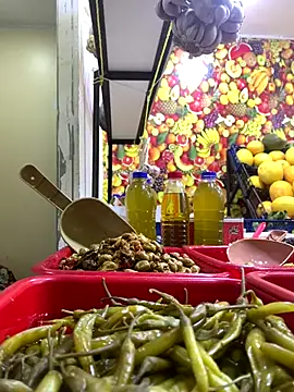 Unique-Man online show from October 25, 2025, 11:31 am