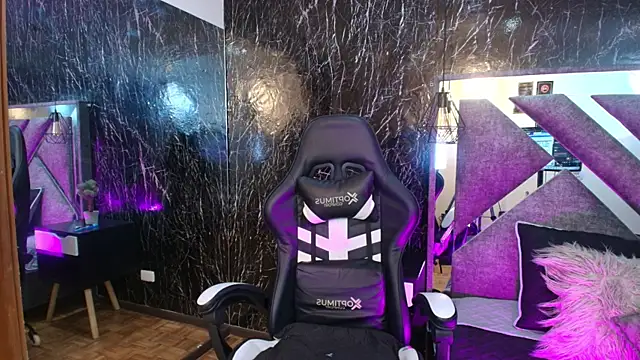 LaurenHazel online show from November 21, 2025, 10:09 pm