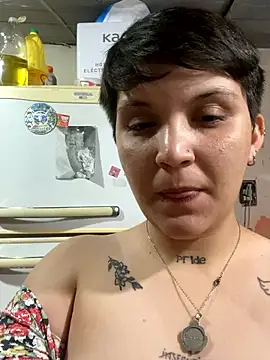 leti302 online show from November 6, 2025, 5:44 am