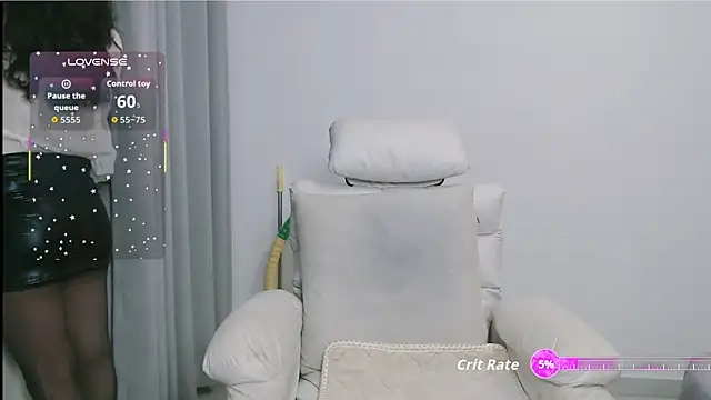 judyli online show from December 15, 2025, 12:00 pm